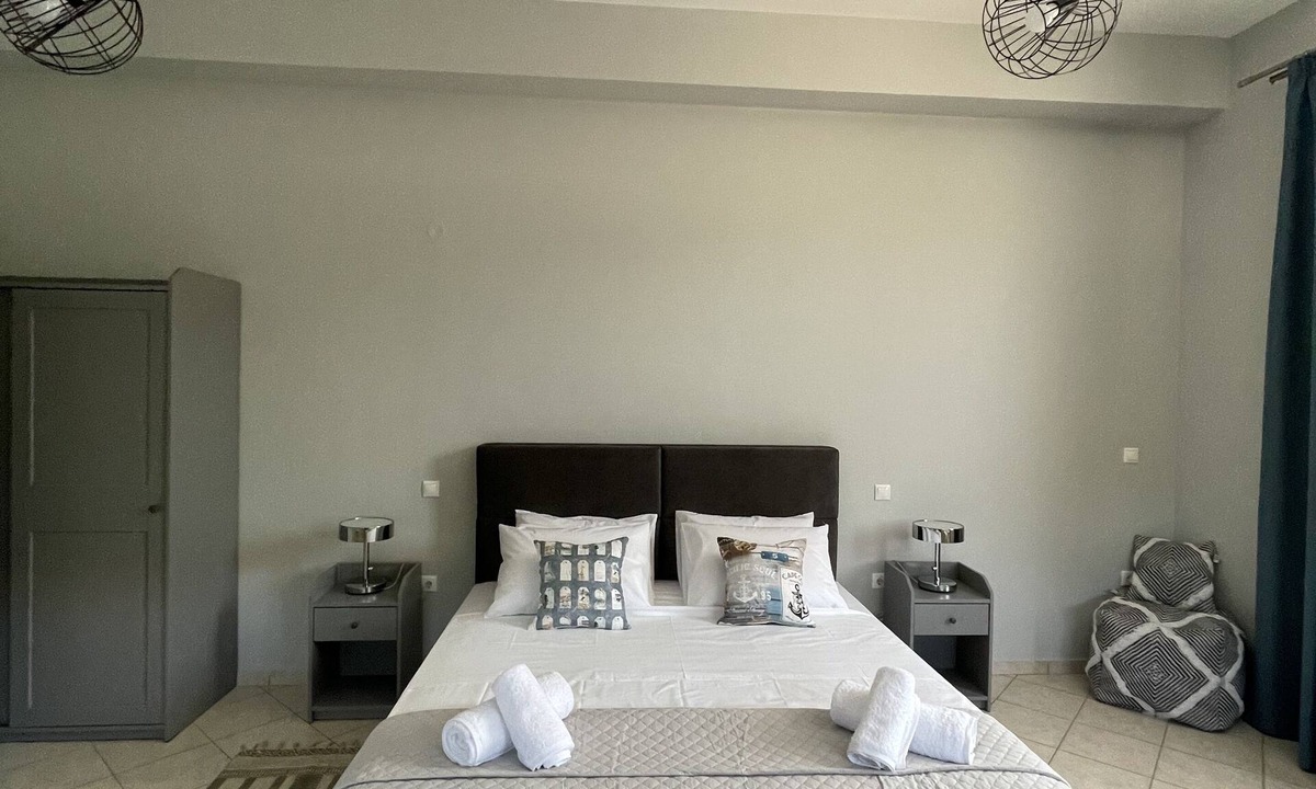 Egira Apartment | PeMel Grand apartment , 50m from the beach