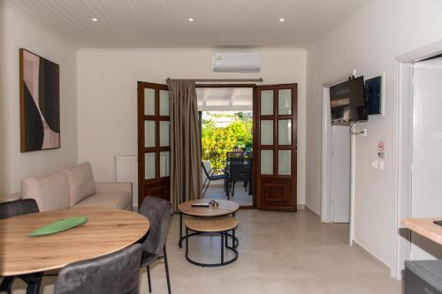 Igoumenitsa Apartment | Perdika's Nest