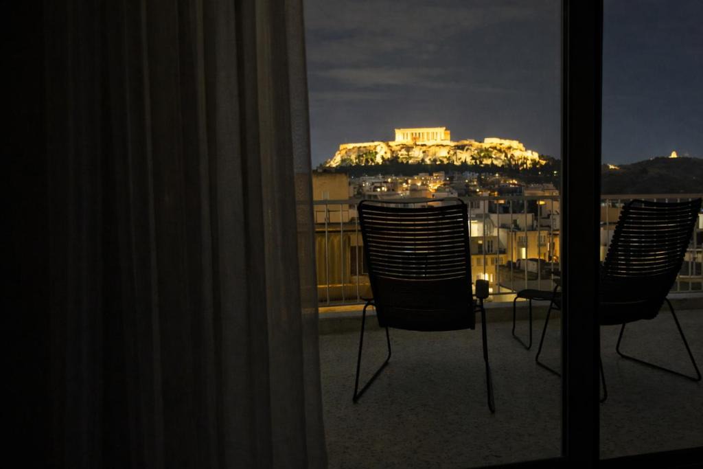 Psirri Apartment | Pericles 2BR Luxury Apartment with Private Acropolis View