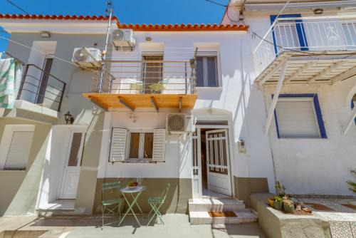 Plomari House | Persas House