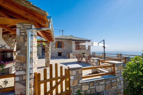Pouri House | Persefonis Dream