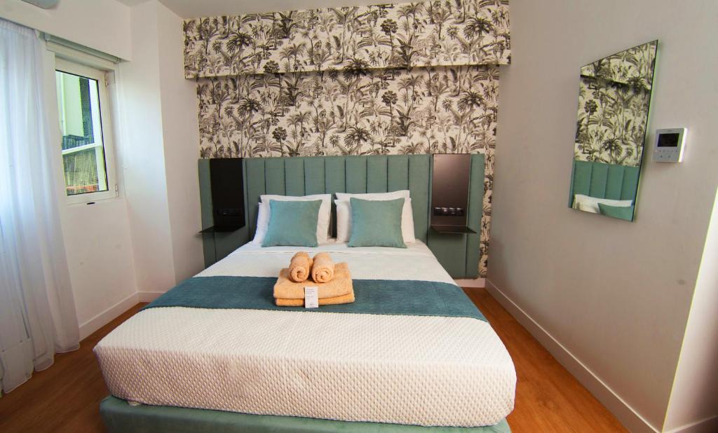 Ampelokipoi Apartment | Phaedrus Living Modern Kriel Suites 304