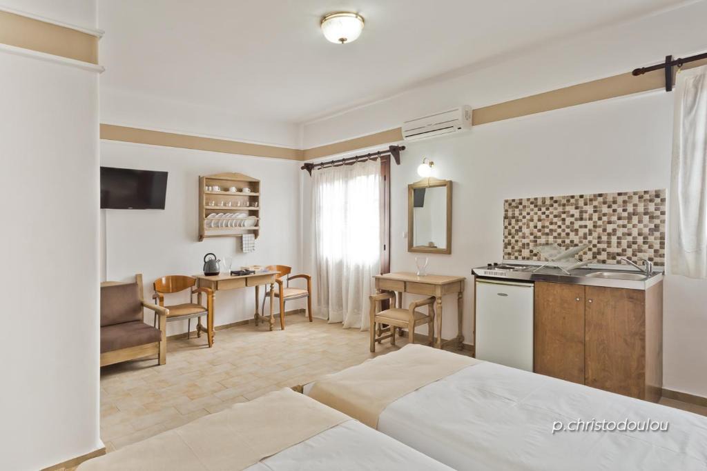 Karpathos Town Apartment | Philoxenia Studios 3