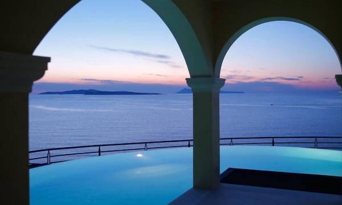 Agios Stefanos Avliotes House | Pictures Suites