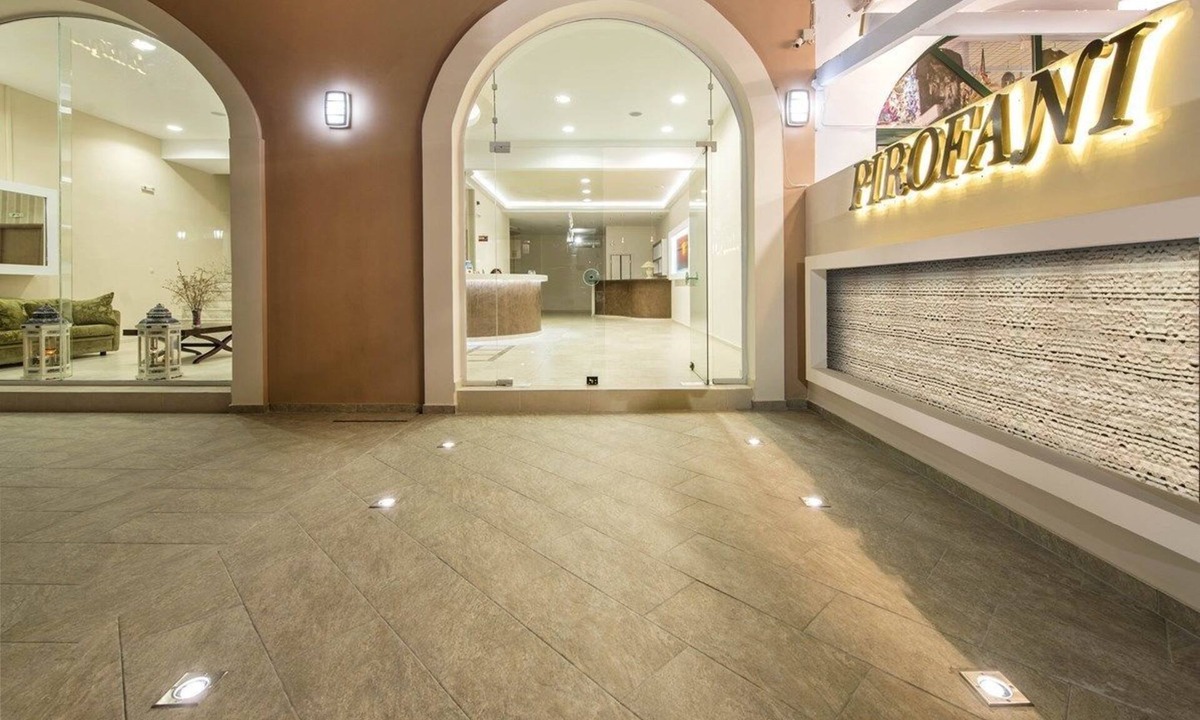 Lefkada Town House | Pirofani