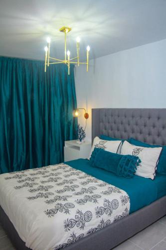 Santo Domingo Apartment | PJ 3 beds 2 bath across from Zona Colonial Gated 24 hrs security