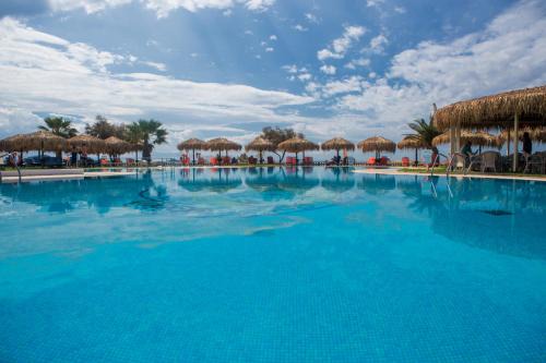 Plaka Hotel | Plaza Beach Hotel