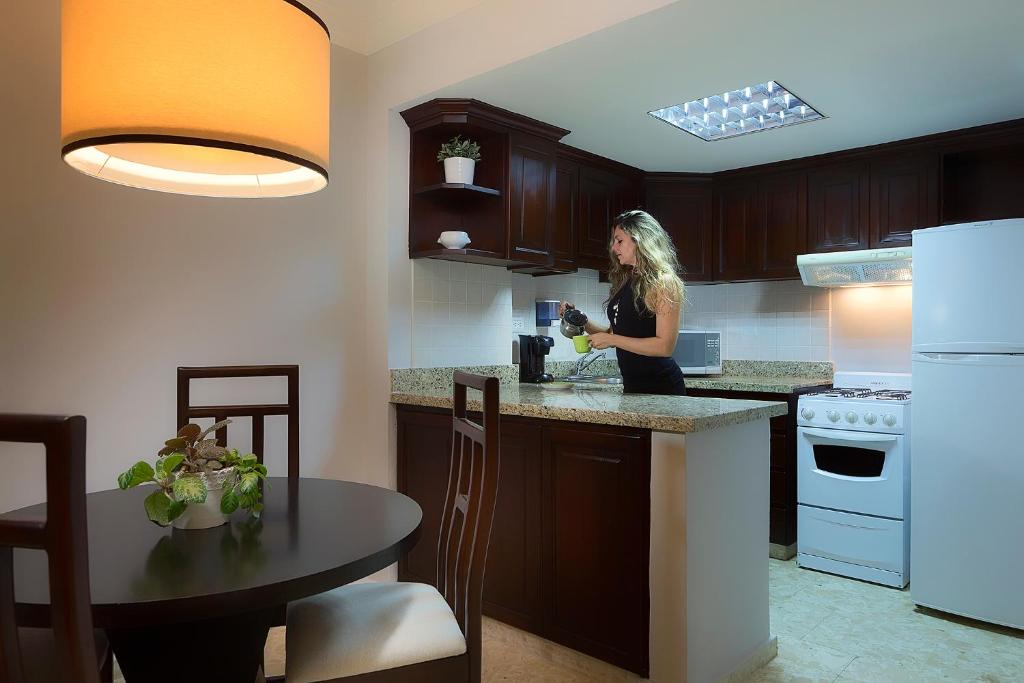 Downtown Santo Domingo Hotel | Plaza Florida Suites