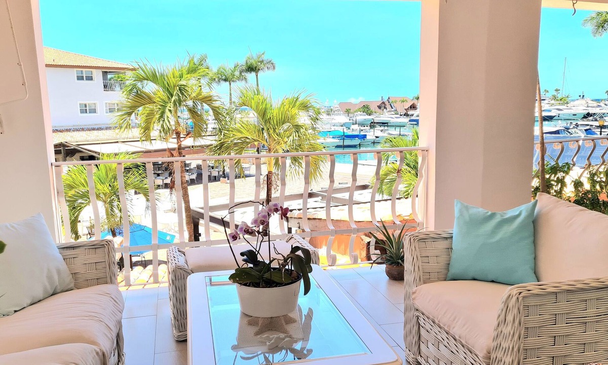 Las Piedras Condo | Plaza Marina Casa de Campo with Roof Tarace
