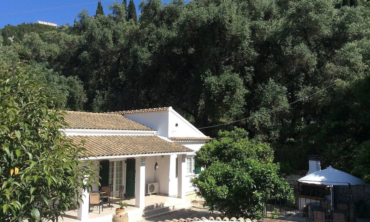 Agios Gordios Villa | Prestige Villas | AG GORDIOS | Villa & Pool 1200m from Sandy Beach