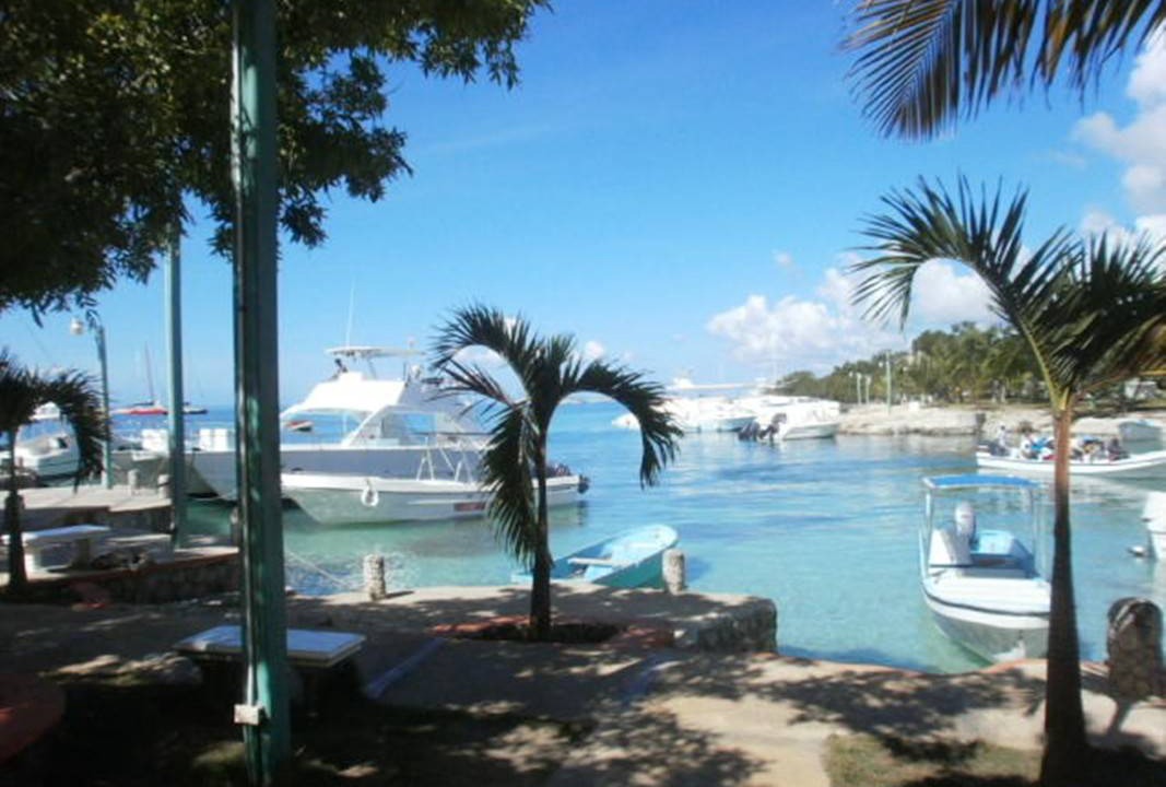 Higuey Resort | Private room ∙ 4 guests