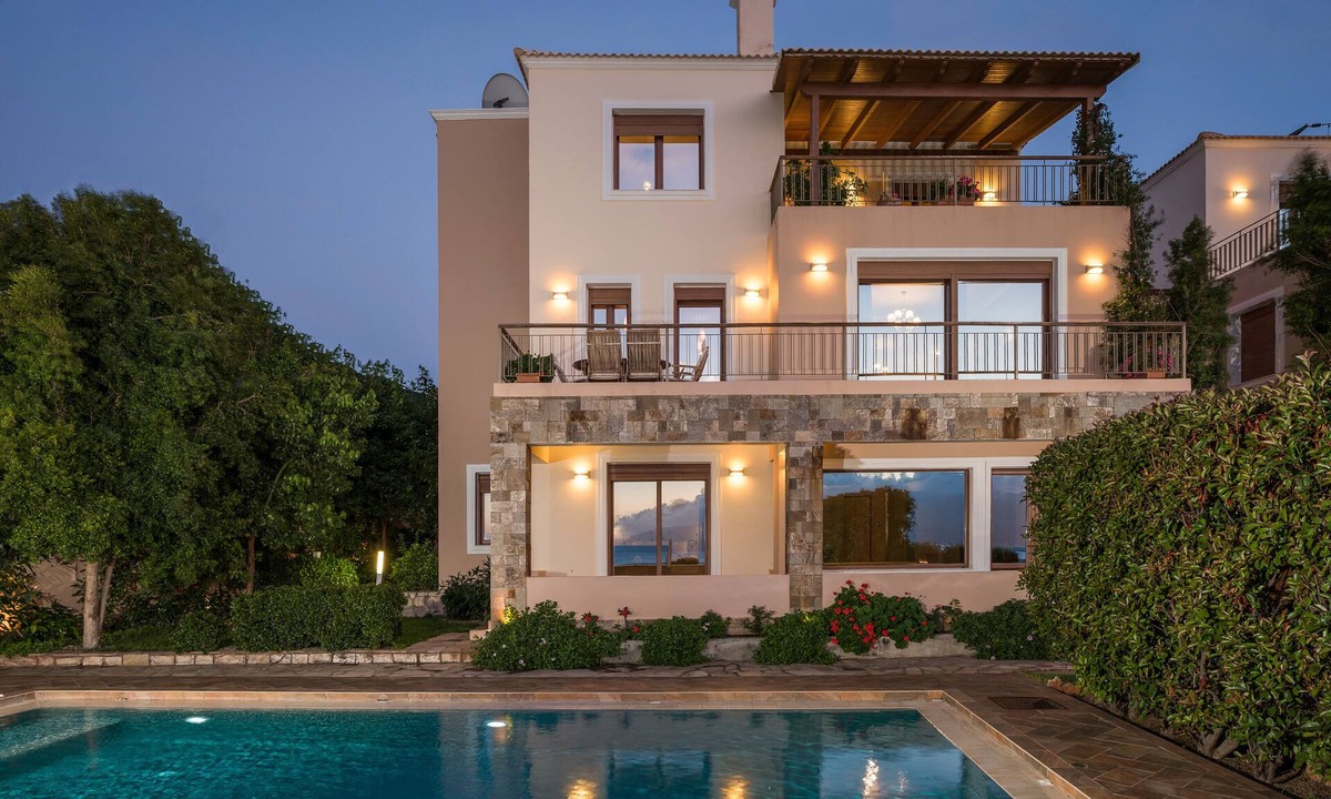 Tavronitis Villa | Private luxury villa