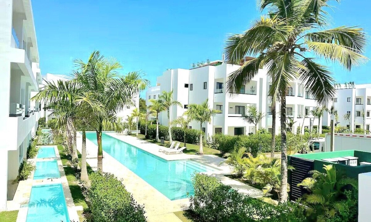 Punta Cana Condo | Punta Cana retreat - Pool/Jacuzzi - Beach Access - Golf Driving Range