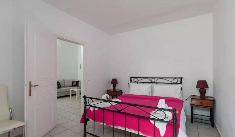 Imerovigli Villa | R 391 Luxury 2 floor Villa with pool Breakfast Included