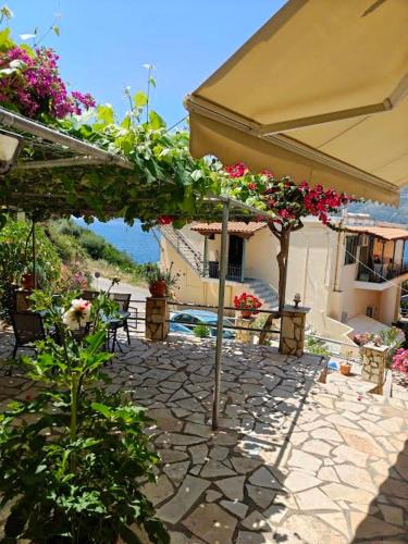 Vassiliki Apartment | Rania & Ektoras Apartments