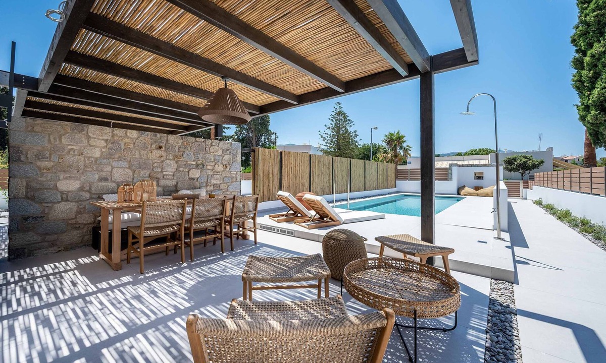 Psalidi Villa | Rastoni Villas - Two Bedroom Villa, Sleeps 6