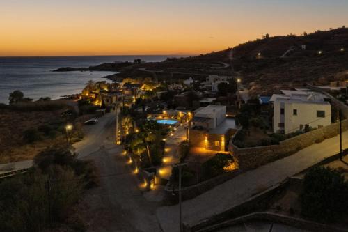 Koundouros Villa | Relax Joy Villa | Koundouros Kea Beachside