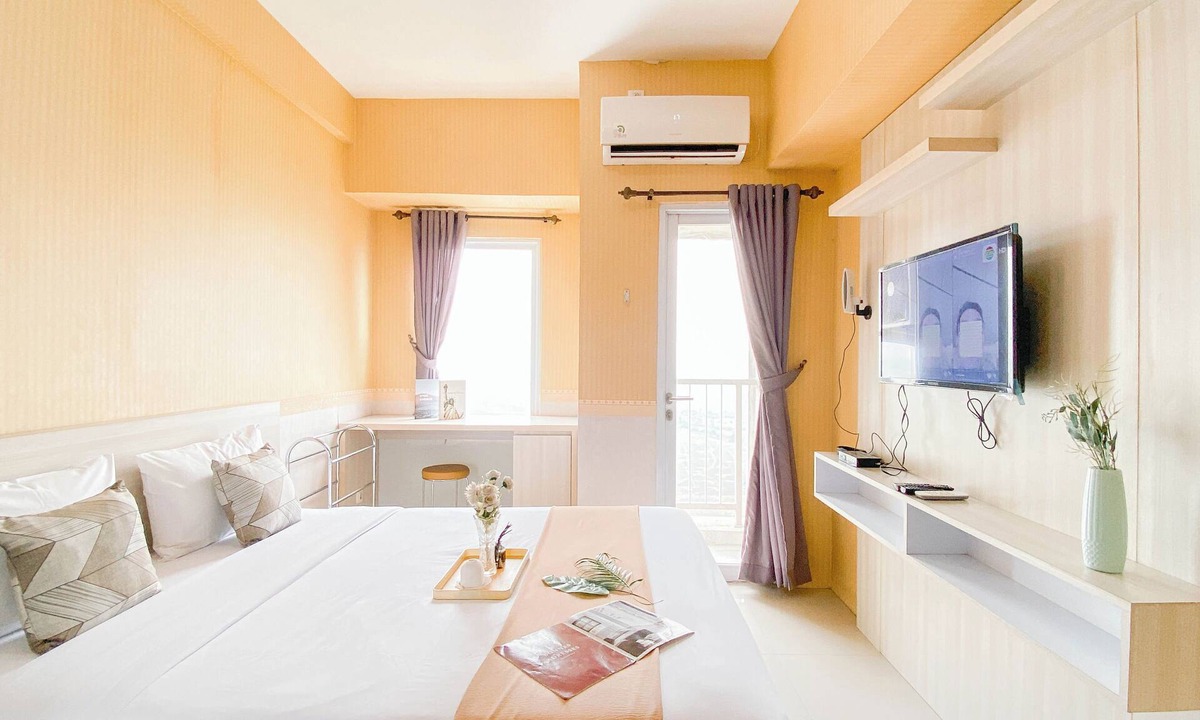 Karawang Apartment | Relaxing Studio at Tamansari Mahogany Karawang Apartment