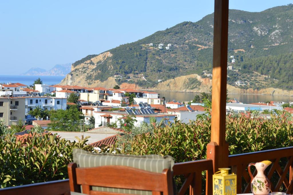 Skopelos Town Apartment | Remvi Apartments