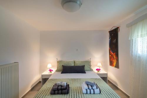 Megas Gialos Apartment | Restia Seaside Apartment I, 50m from Megas Gialos Beach