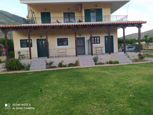 Platees House | Riva d' Ostria