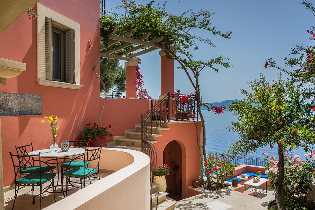 Assos House | Roi Boutique Suites