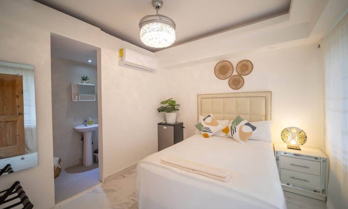 El Batey Apartment | Room in Sosua center with Outdoor Jacuzzi