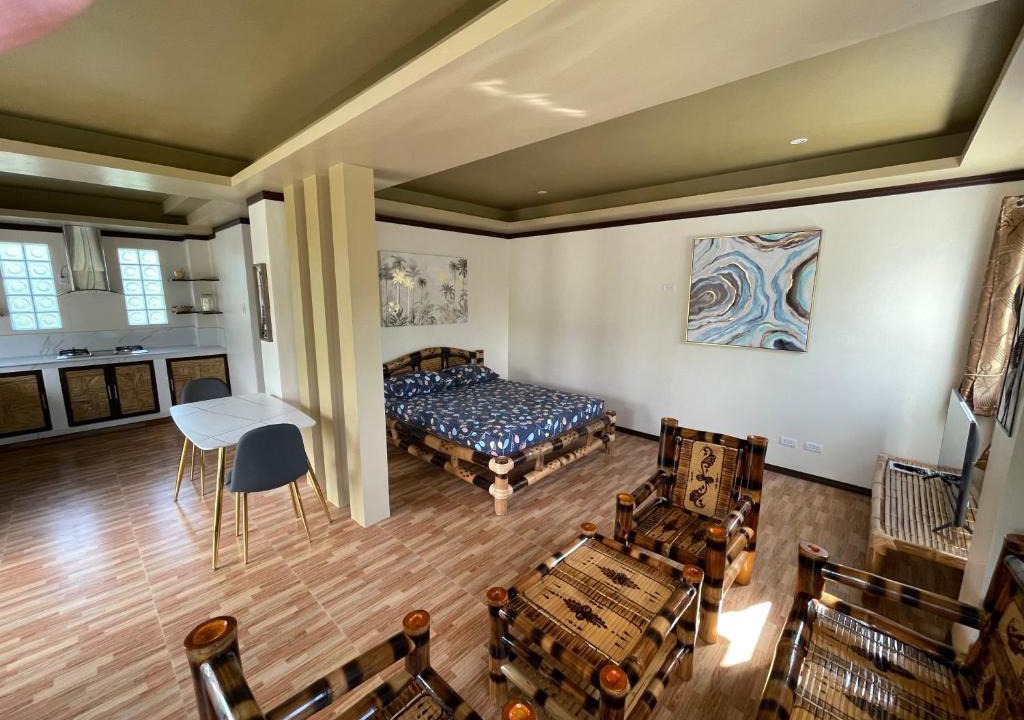 Nabas Apartment | Rose Apartment