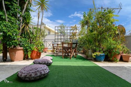 Aigaleo Apartment | Rustic - Private Rooftop Garden & City View Studio in Egaleo-Athens