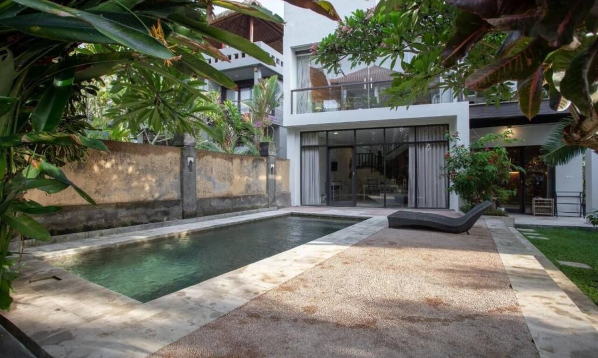 Suraberata Apartment | Santai Surf House