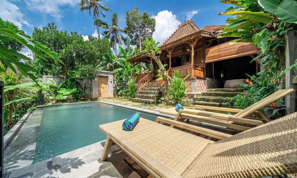 Kutuh Kaja Villa | Saughina Ubud Tranquil Ubud Villa with Private Infinity Pool and Jungle Views