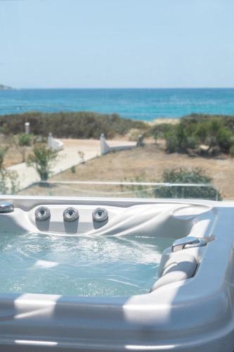 Plaka Apartment | Sea Lilies Suites