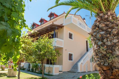 Tsilivi Apartment | Sea Side Apartments & Studios-Renovated