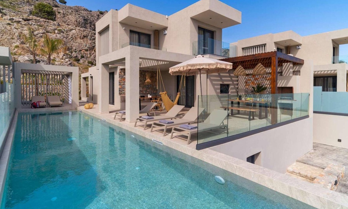 Lardos Villa | Sea views and a beach nearby.