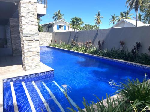 Wailoloa Apartment | Seabeds 3 Bedroom Beachside Apartment Home