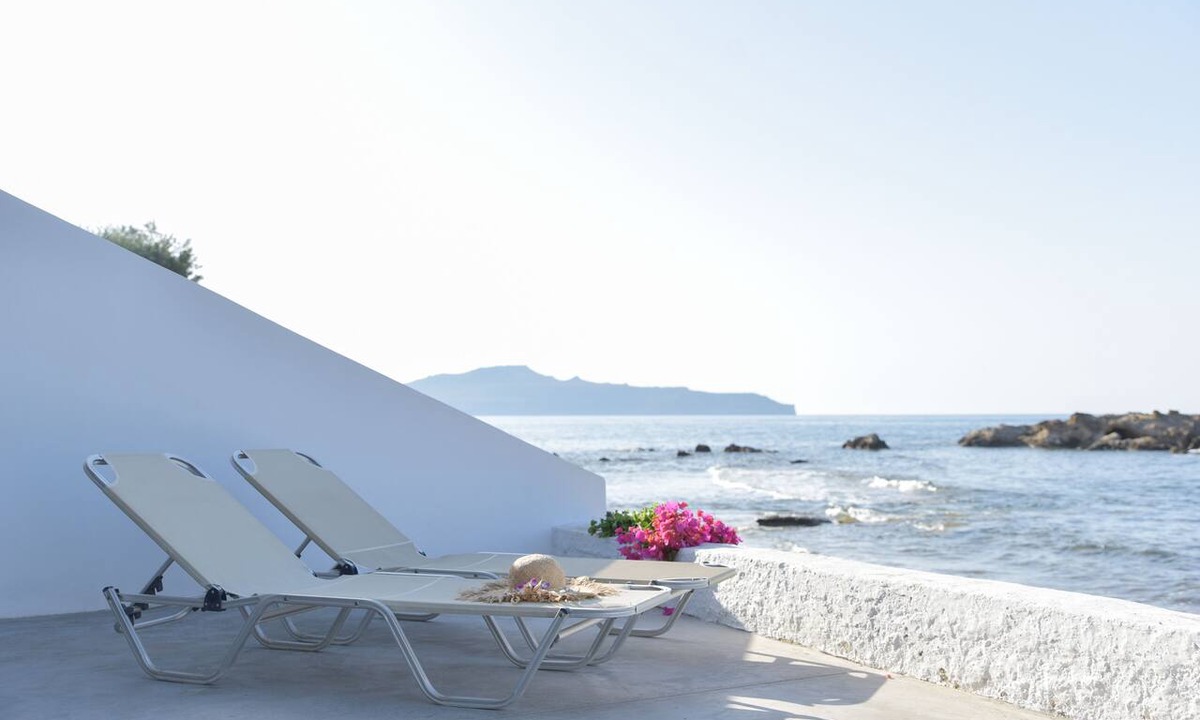 Kato Galatas Apartment | Seasound I. Amazing apartment into the sea