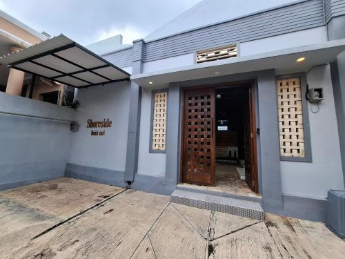 Tahunan Cabin | Shoreside - Bukit Asri