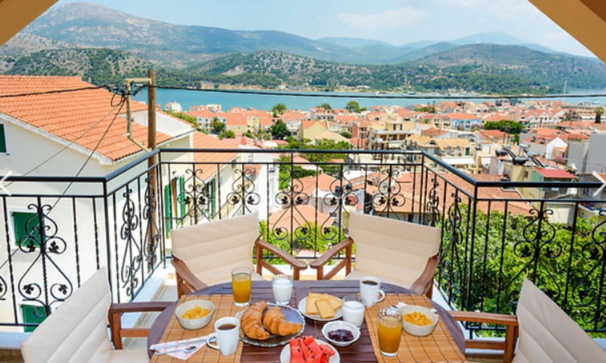 Argostoli Town Apartment | Simona's Loft