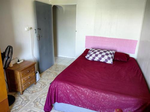 Martintar House | Single Room Shared shower