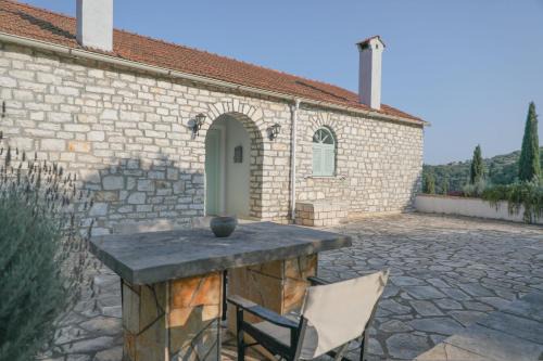 Petaleia House | Sinies Stone Cottage - NE Corfu