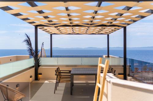 Neos Marmaras Apartment | SithoniaRS Boho Edition Luxury Roofgarden II