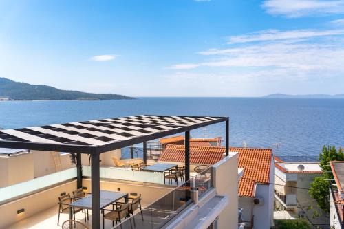 Neos Marmaras Apartment | SithoniaRS Boho Edition Luxury 1st Floor Apartment