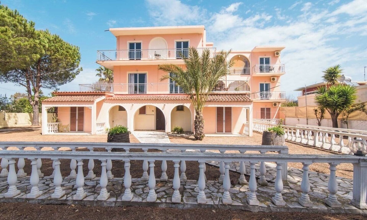 Ag. Georgios Apartment | Southgate 2 by MPS