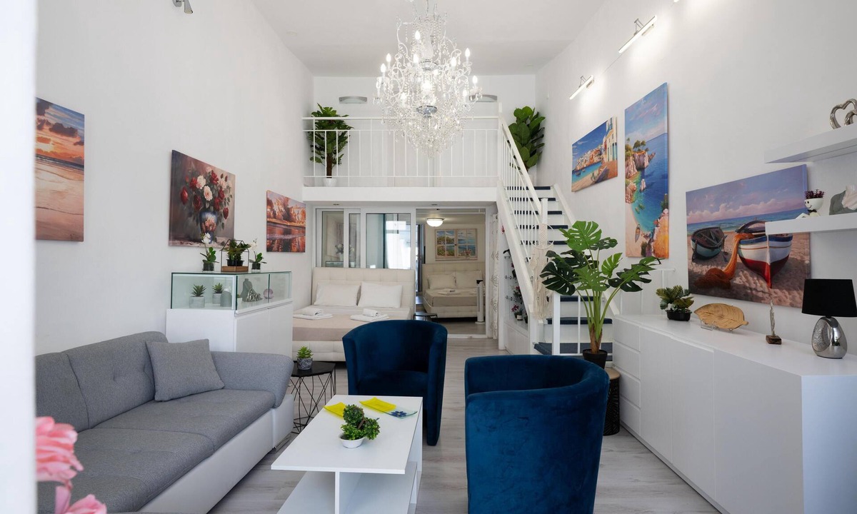 Mykonos Town Apartment | Spacious Apartment in Little Venice Mykonos by MPS