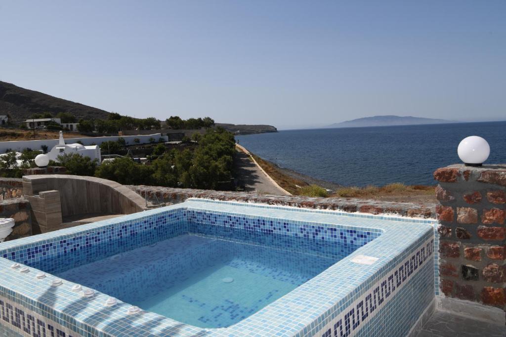 Imerovigli Villa | Starlight Luxury Seaside Villa & Suites