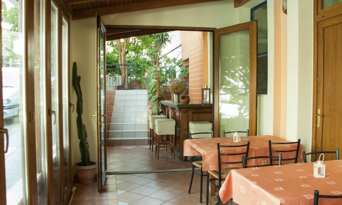 Igoumenitsa Hotel | Stavrodromi
