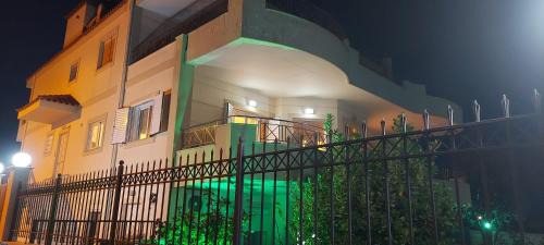 Spata-Artemida Villa | Stella's villa