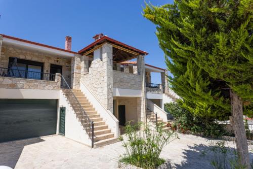 Paliouri Villa | Stone Villa