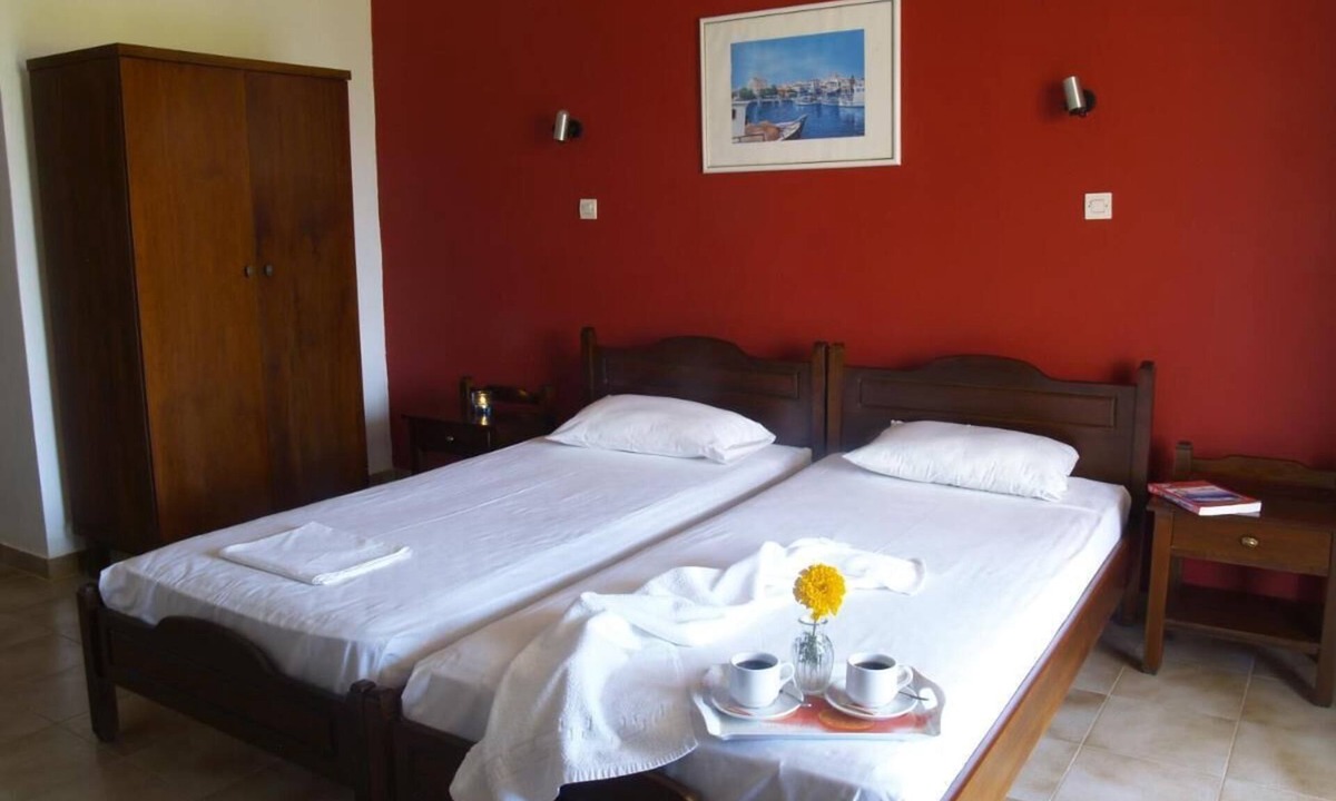 Kounopetra Apartment | Studio Apartment '1' with Sea View, Wi-Fi and Air Conditioning