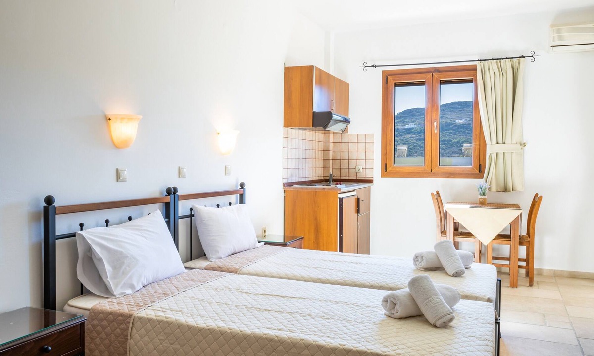 Karpathos Town Apartment | Studio Apartment 'No 2' with Mountain View, Wi-Fi and Air Conditioning